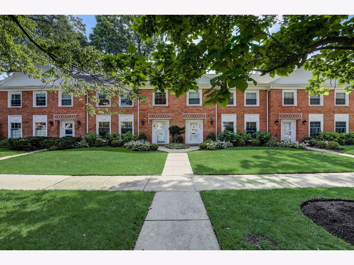 Townhomes Sold Georgetown Square Wilmette Illinois, 343 Greenleaf