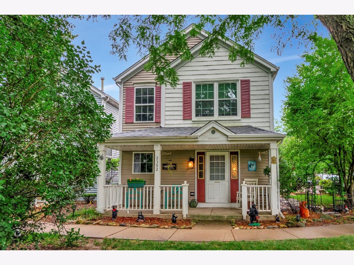 Homes & Townhomes Sold Riverside Townes Plainfield Illinois, 2372 Woodhill