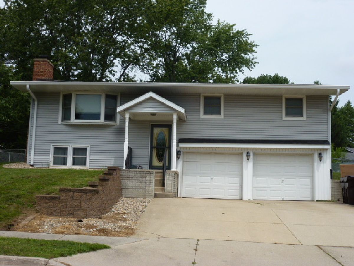 Homes & Condos & Townhomes Sold Hillcrest Clinton Illinois, 533 Kleemann