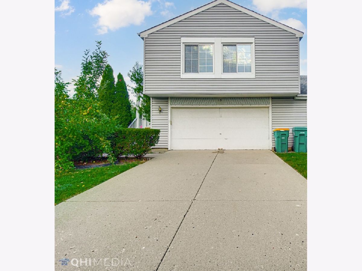 Condos & Townhomes Sold Summerset Buffalo Grove Illinois, 15 Buckingham