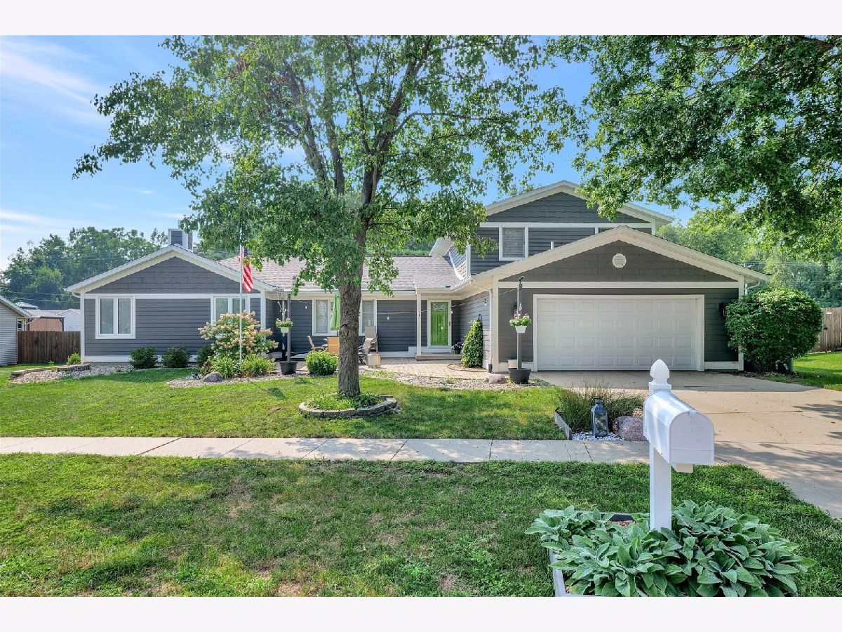 Homes Sold Riverview Mahomet Illinois, 1201 Marietta