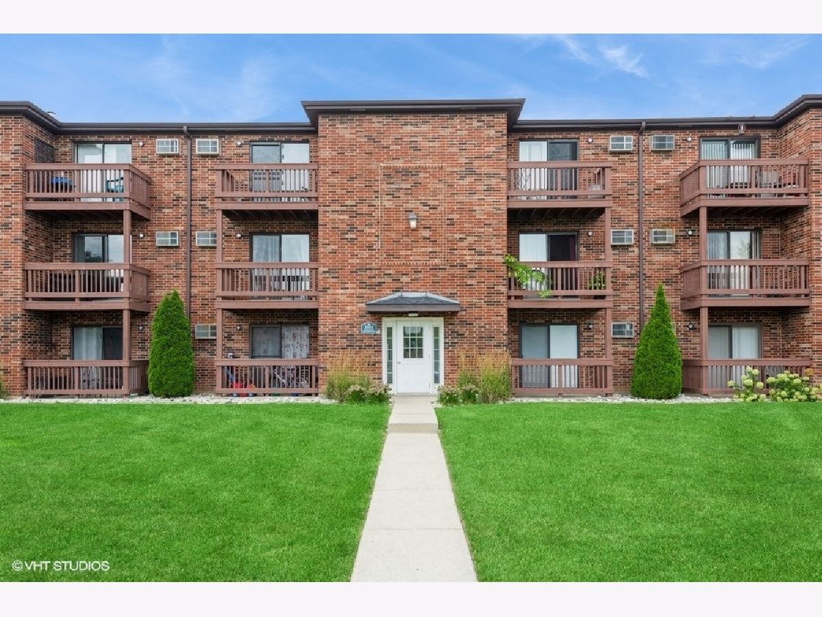 Condominiums Sold Evergreen Condominiums Glendale Heights Illinois, 1034 Spruce