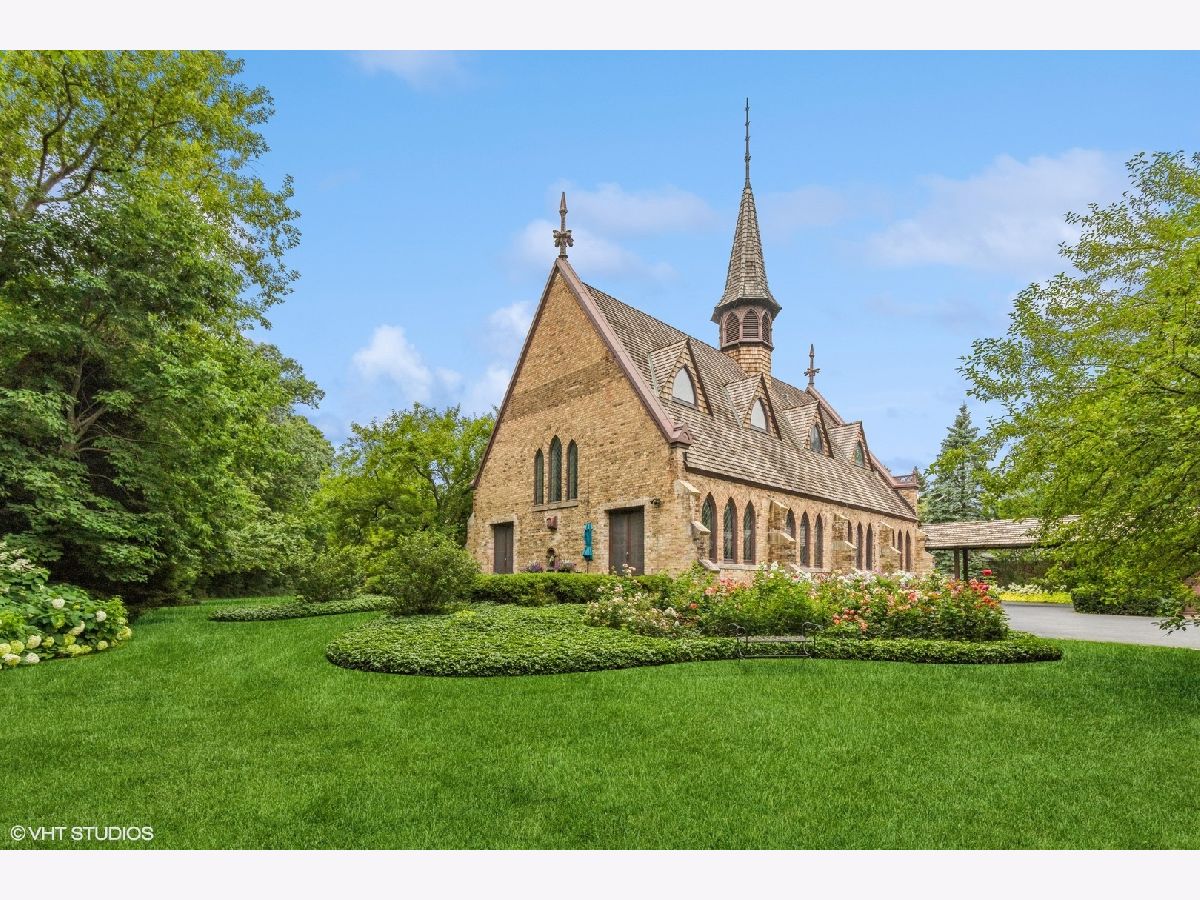 Condominiums & Homes Sold Mayflower Park Lake Forest Illinois, 539 Mayflower