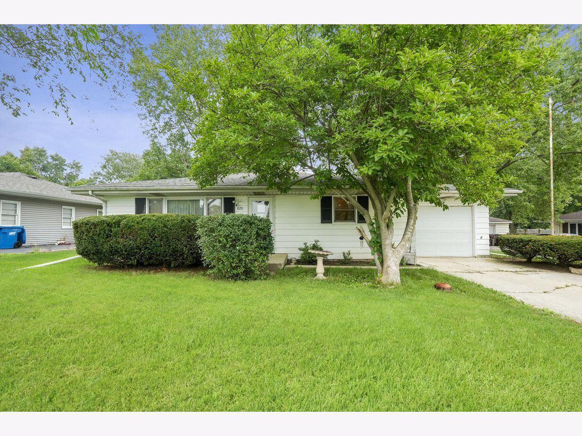Homes Sold Rooney Heights Joliet Illinois, 820 Magnolia