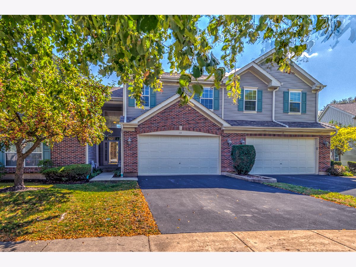 Townhomes & Homes Sold The Highlands Streamwood Illinois, 11 Haverton