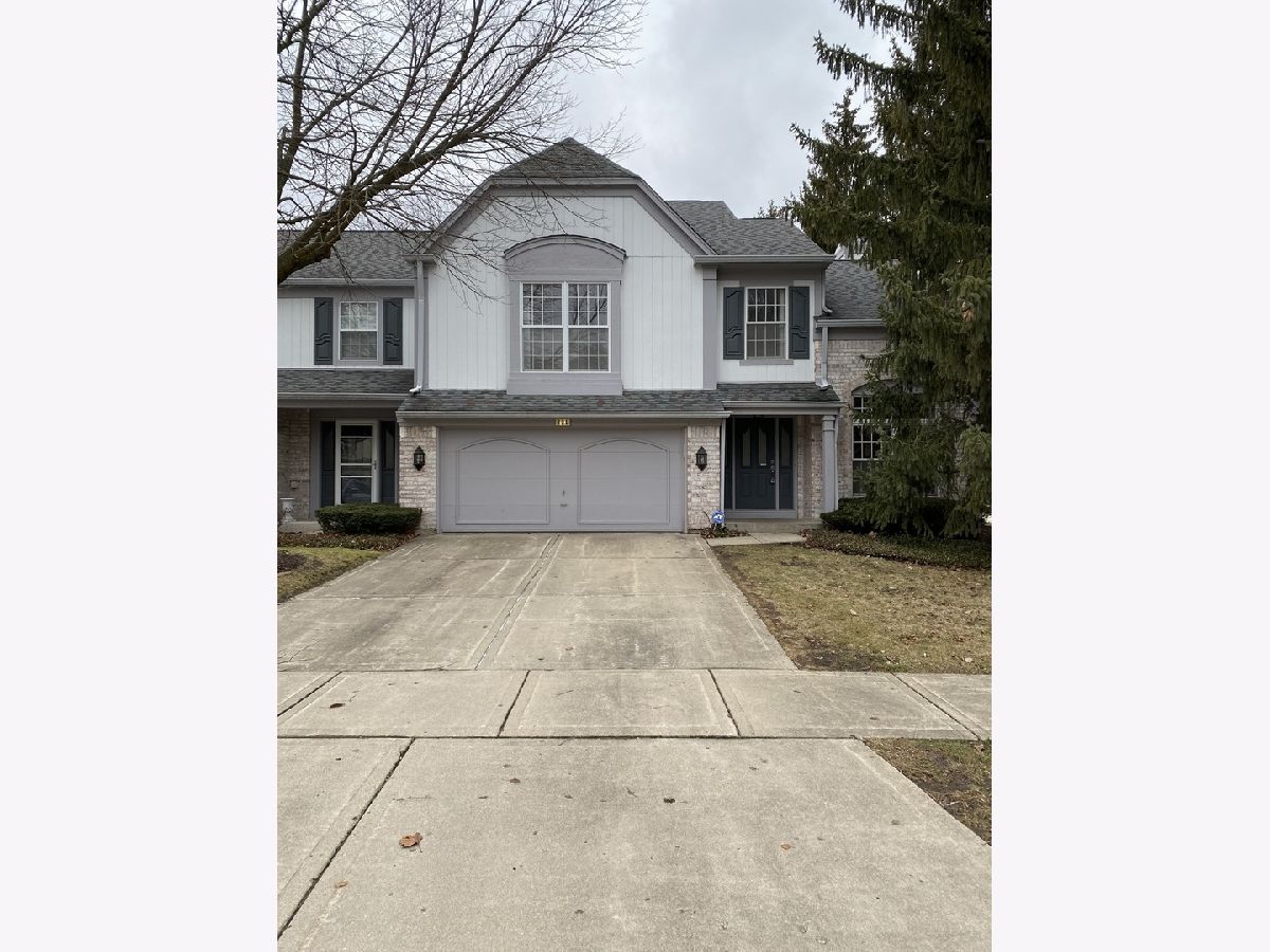 Townhomes Rented Cherbourg Buffalo Grove Illinois, 624 Marseilles