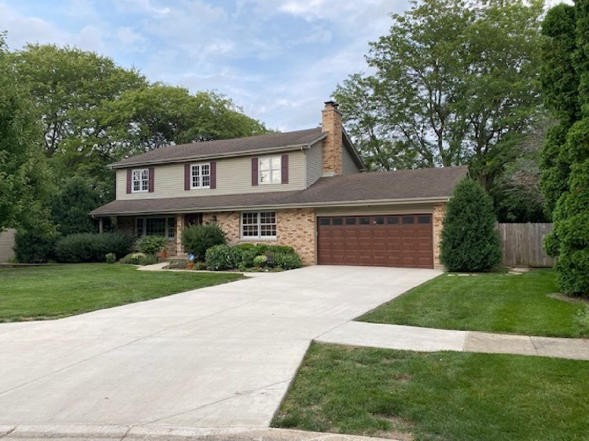 Homes Rented Huntington Hills Naperville Illinois, 560 Rapidan