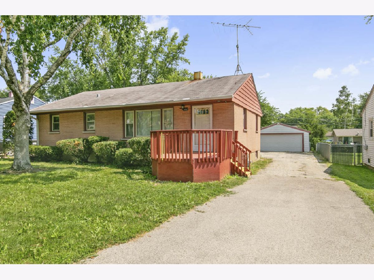 Homes Rented Manor Crystal Lake Illinois, 7512 Hemlock