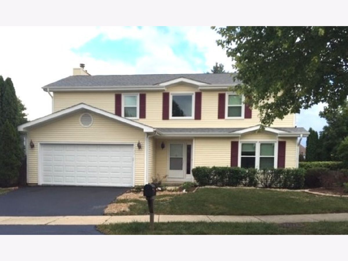 Homes & Townhomes Rented The Pines Gurnee Illinois, 5431 Ebony