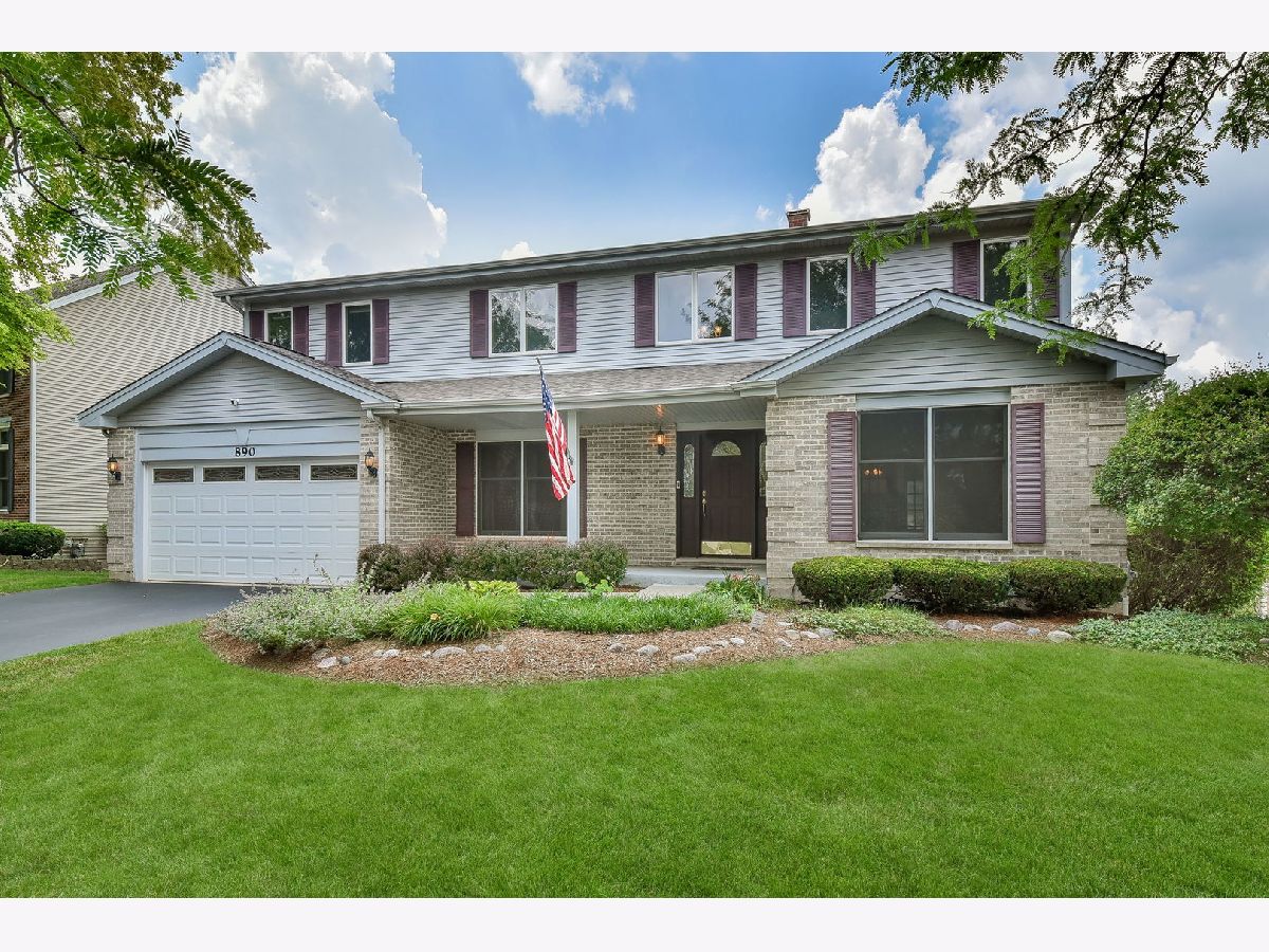 Homes Sold Covington Cove Carol Stream Illinois, 890 Chatham