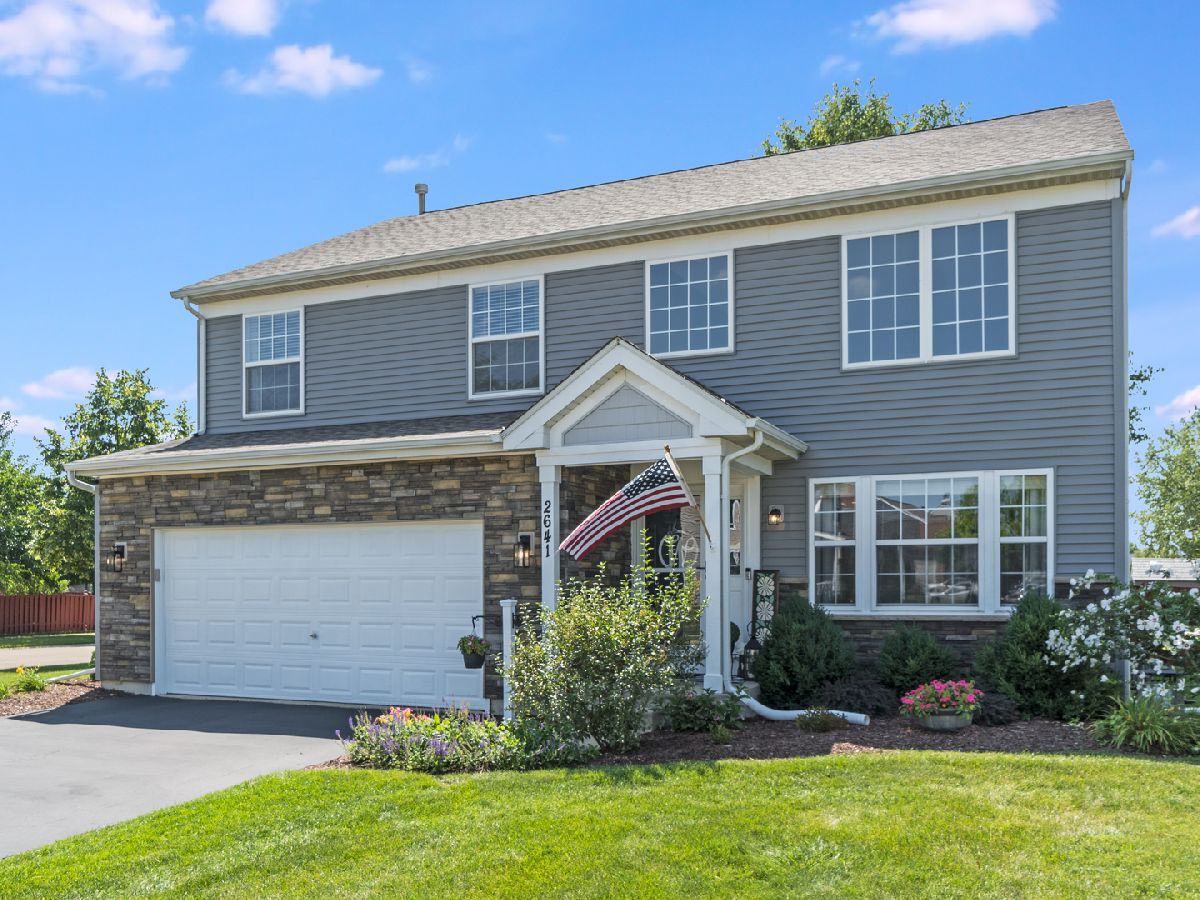 Homes Sold Columbia Station Aurora Illinois, 2641 Rosehall