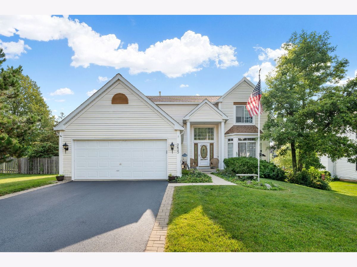 Homes Sold Falcon Ridge Algonquin Illinois, 255 Aberdeen
