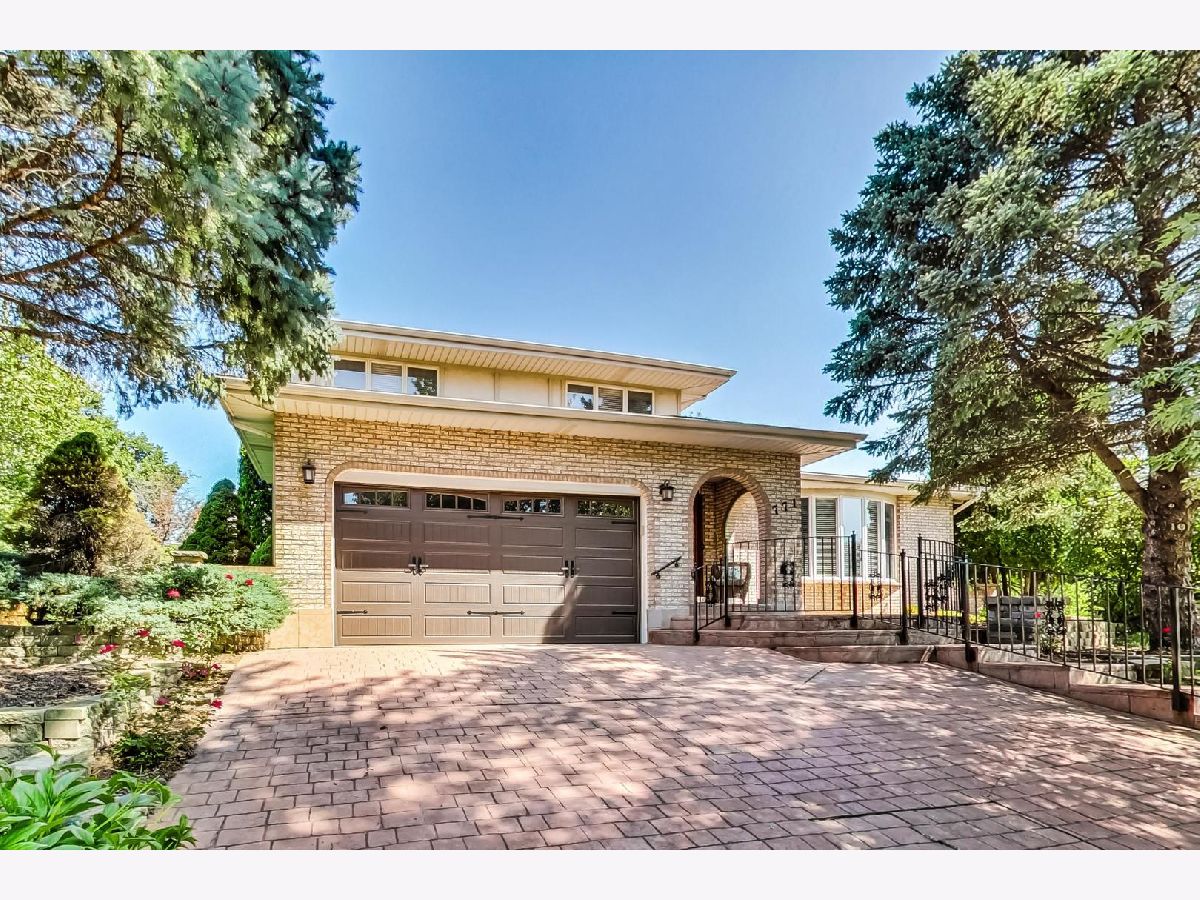 Homes Sold Hilltop Estates Lemont Illinois, 771 Schultz
