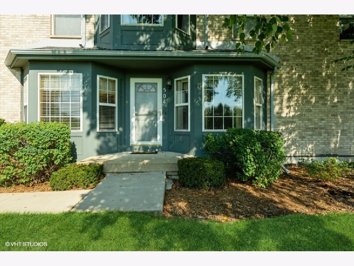 Townhomes & Condos Sold Kresswood Trails Mchenry Illinois, 504 Kresswood