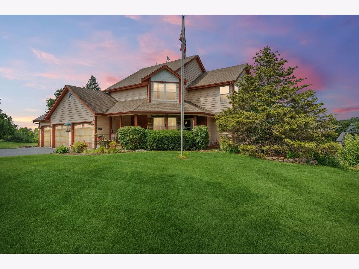 Homes Sold Oak Valley Estates Spring Grove Illinois, 8815 Galleria