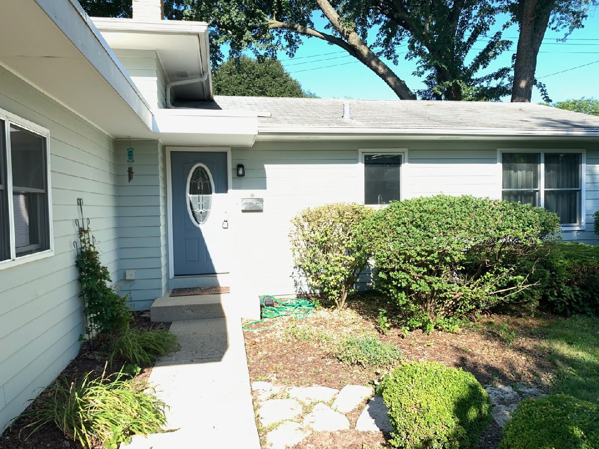 Homes Rented West Highlands Naperville Illinois, 1126 Laurel
