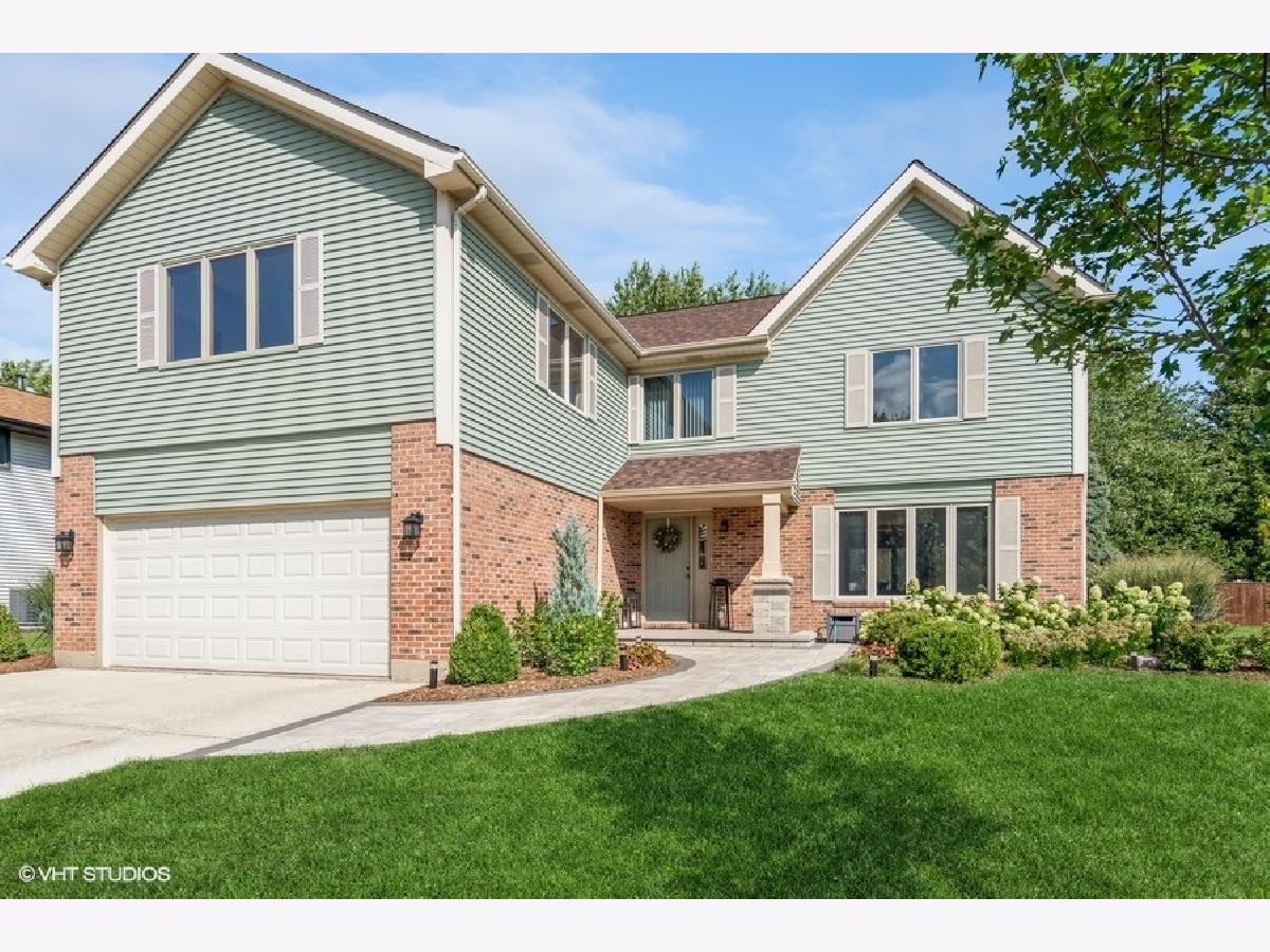 Homes Sold Amberwood Aurora Illinois, 9 Mayfair