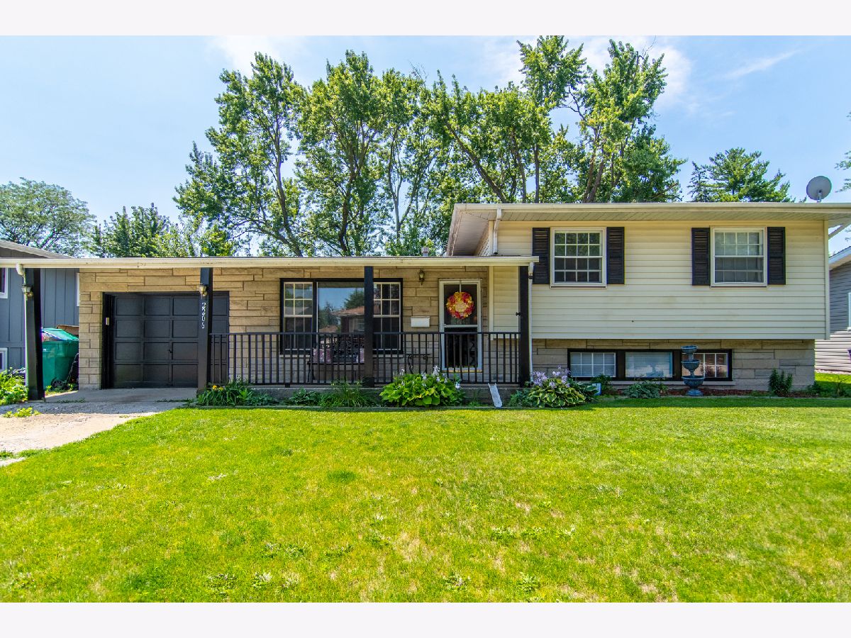 Homes Sold Black Road Acres Joliet Illinois, 2206 Douglas