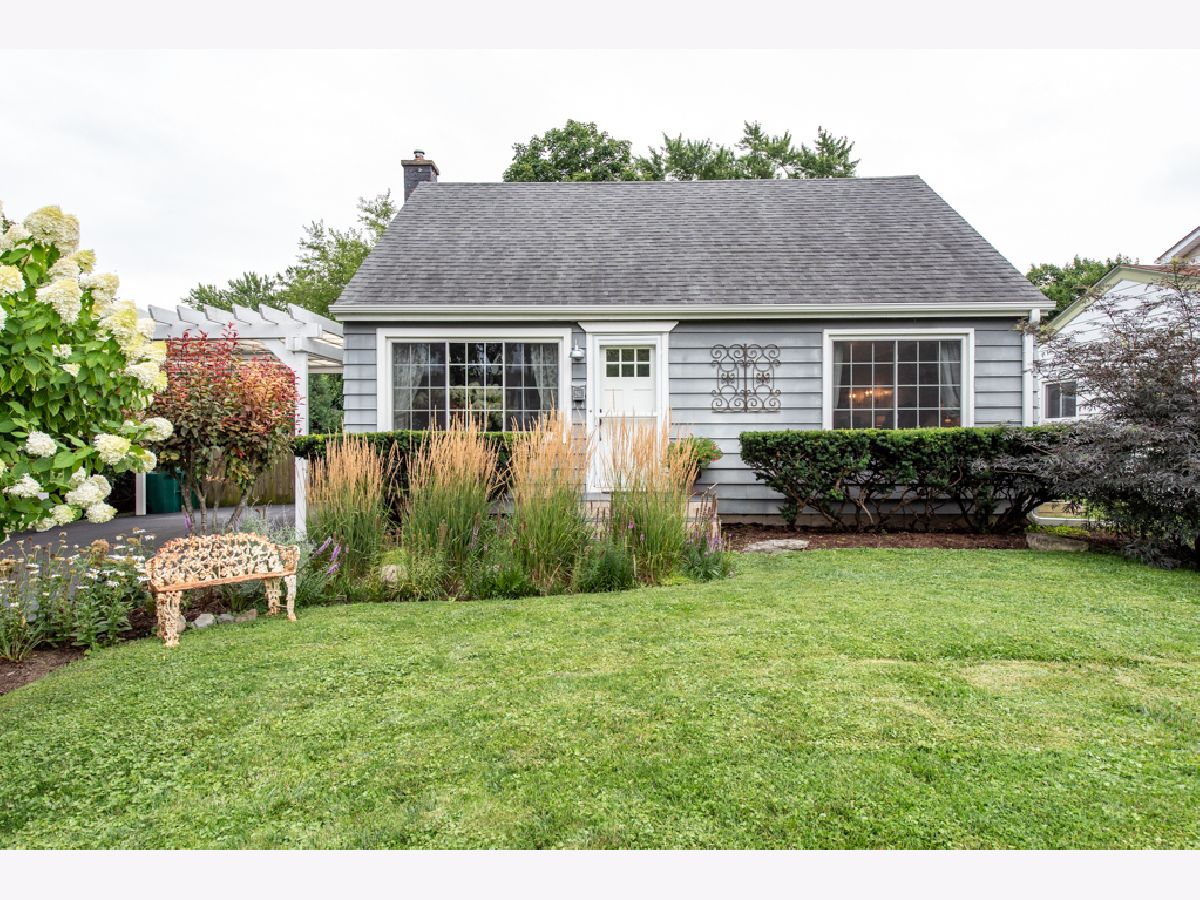 Homes Sold The Manor Grayslake Illinois, 261 Bonnie Brae