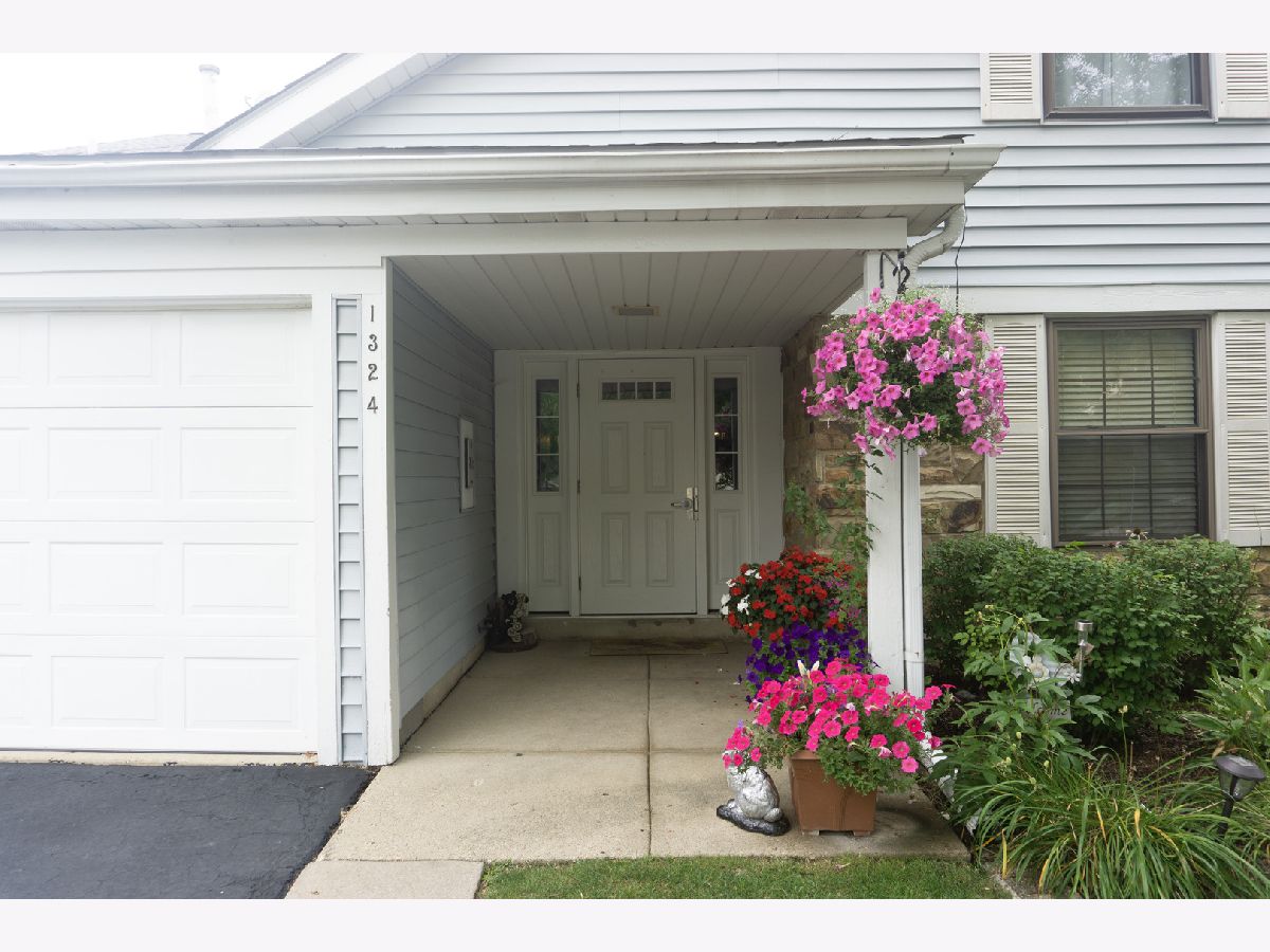 Lexington Green Ii Schaumburg IL, Condominiums For Sale & For Rent