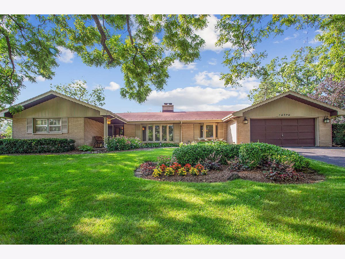 Homes Sold Chickasaw Hills Homer Glen Illinois, 14024 Shoshoni