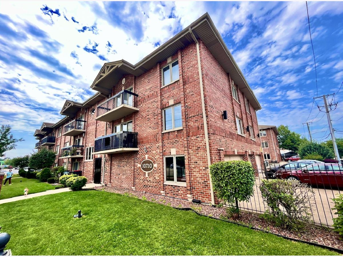 Condos & Townhomes Sold Central Park Condos Chicago Ridge Illinois, 10710 Central