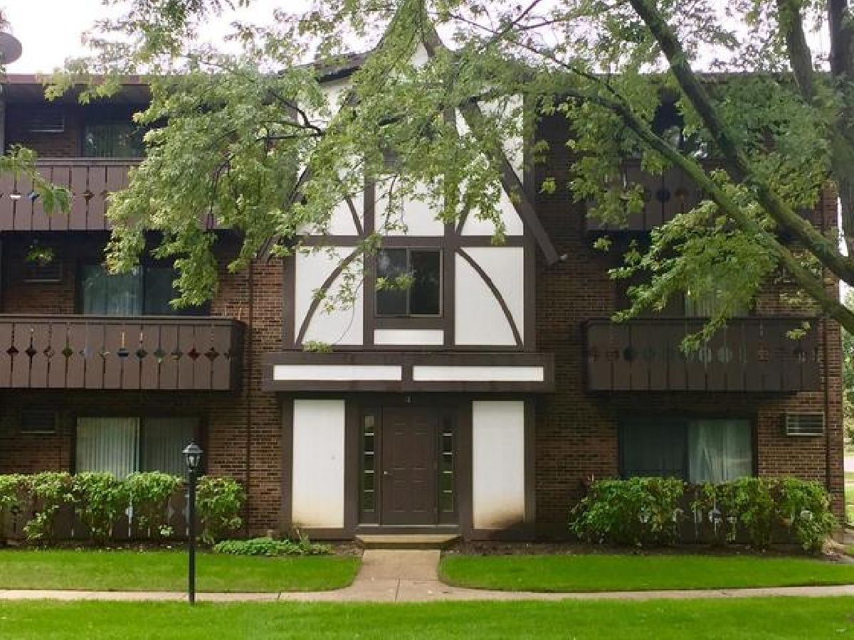 Condos & Townhomes Rented The Willows Vernon Hills Illinois, 15 Timber