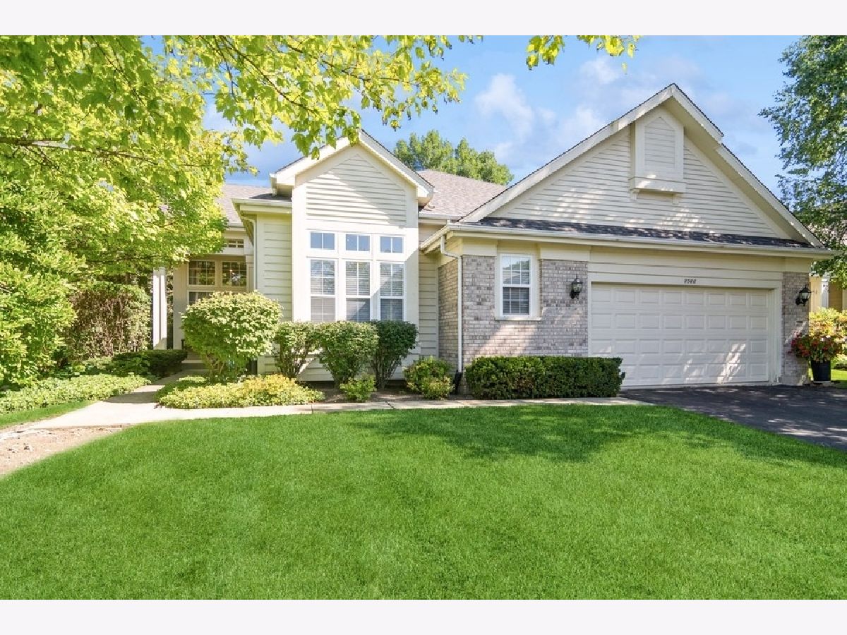 Homes Sold Thorngate Riverwoods Illinois, 2388 Pebble Beach