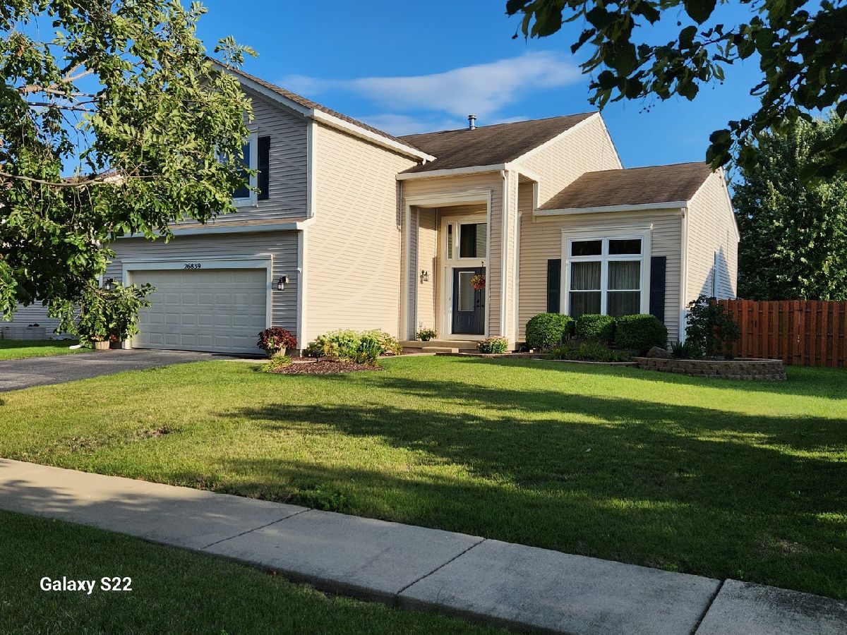 Homes Sold Amberleigh Estates Channahon Illinois, 26839 Hemlock