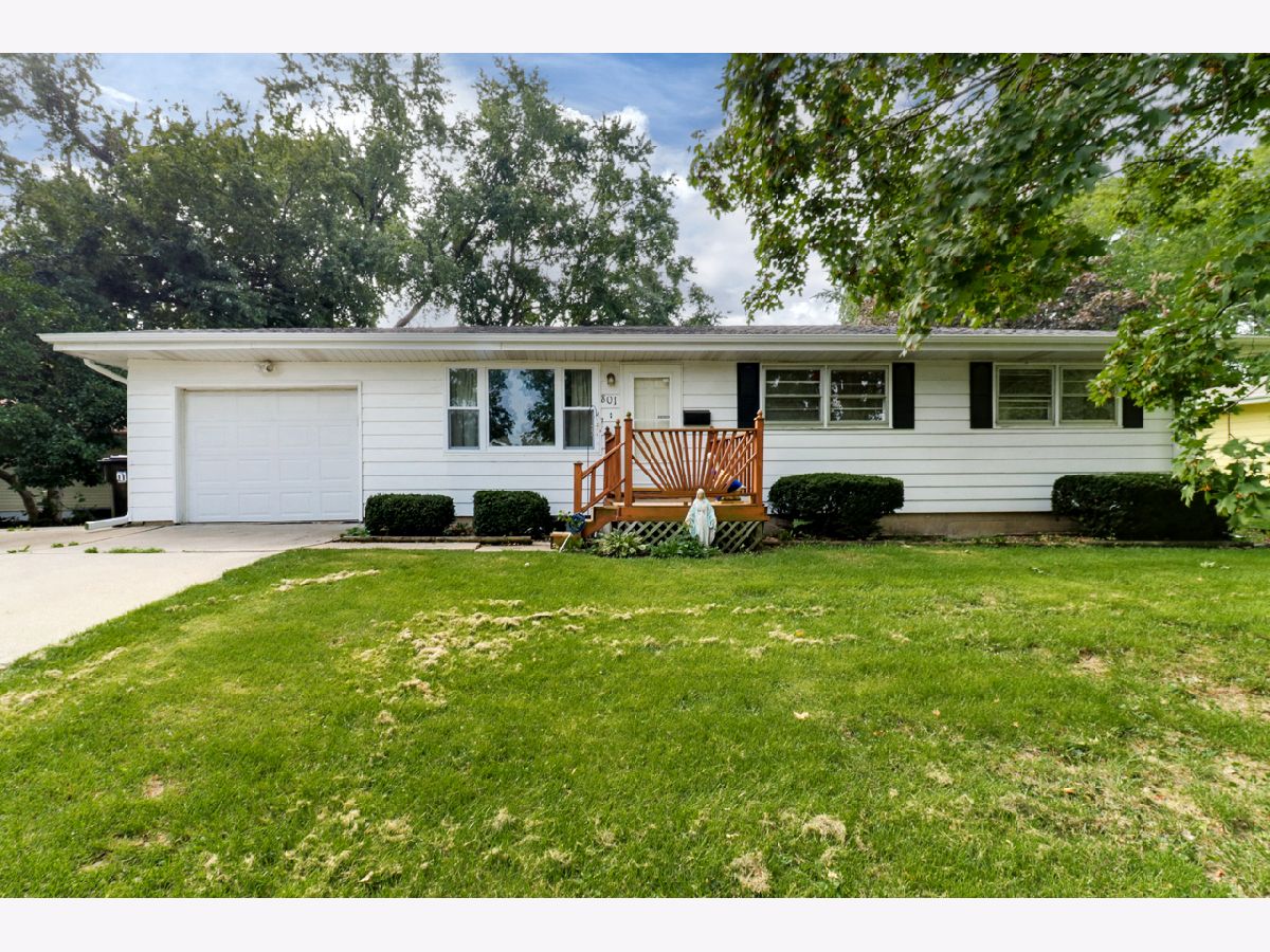 Homes Sold Brookwood Normal Illinois, 801 Sheridan