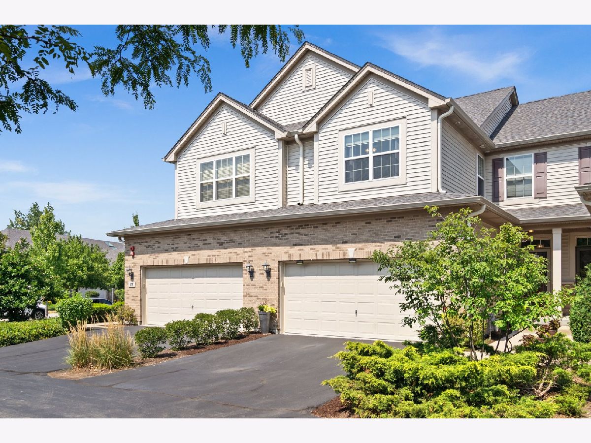 Townhomes Sold Oak Creek North Aurora Illinois, 31 Oak Creek