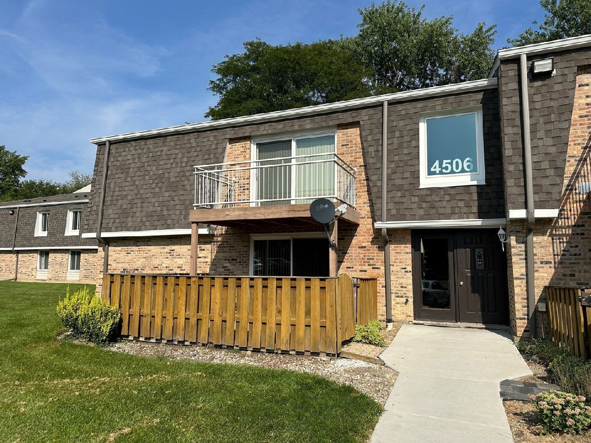 Condominiums Rented Kings Walk Rolling Meadows Illinois, 4506 Kings Walk