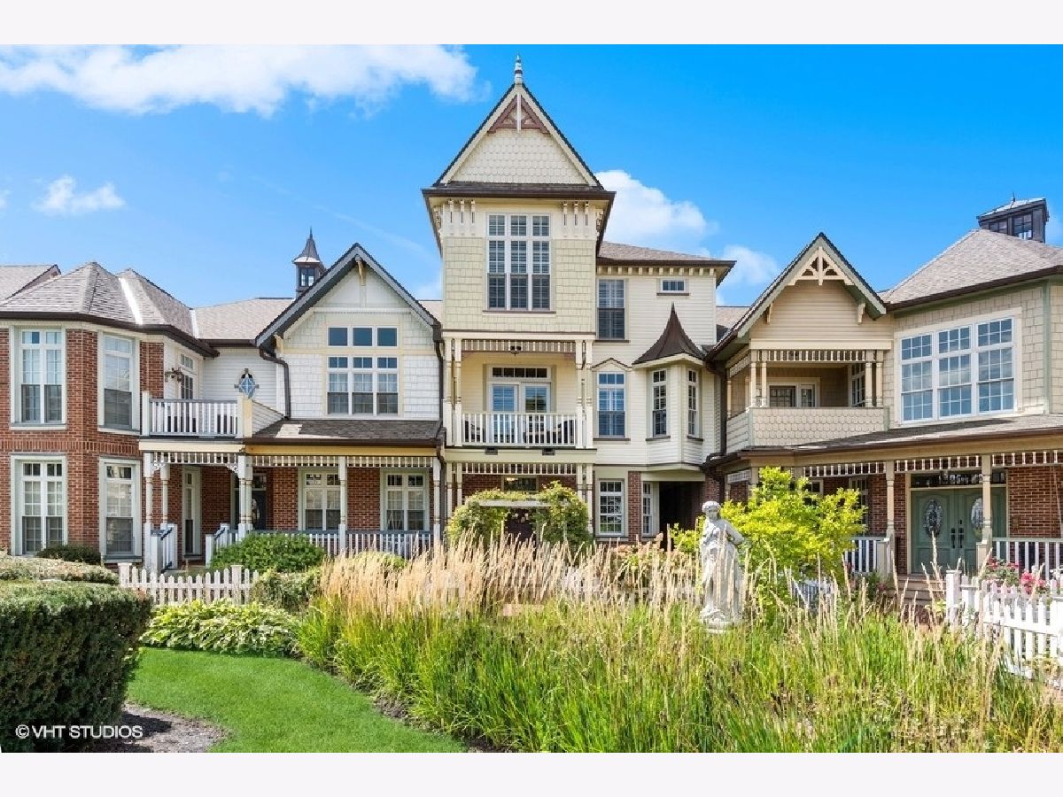 Townhomes & Condos Sold English Rows Naperville Illinois, 4139 Royal Mews