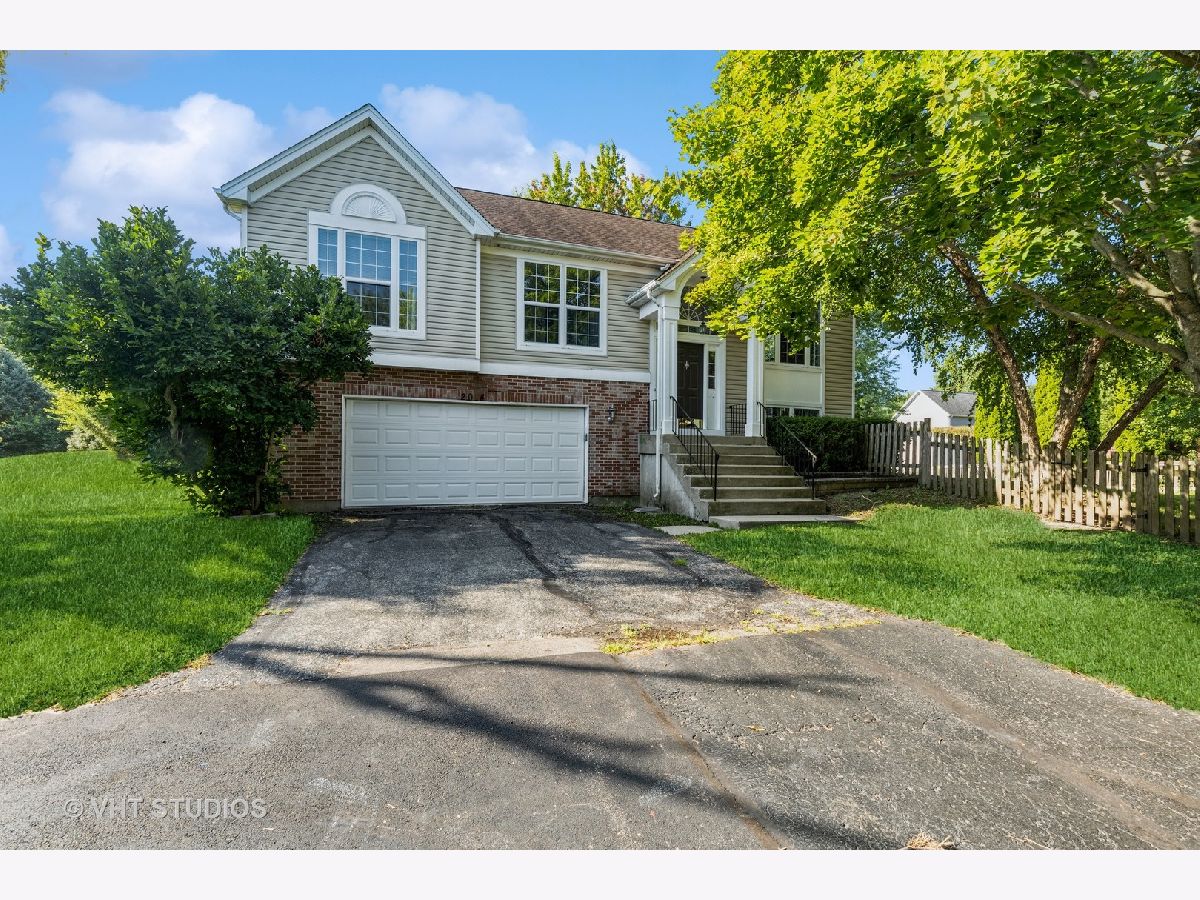 Homes & Townhomes Sold Applewood Woodstock Illinois, 2014 Aspen