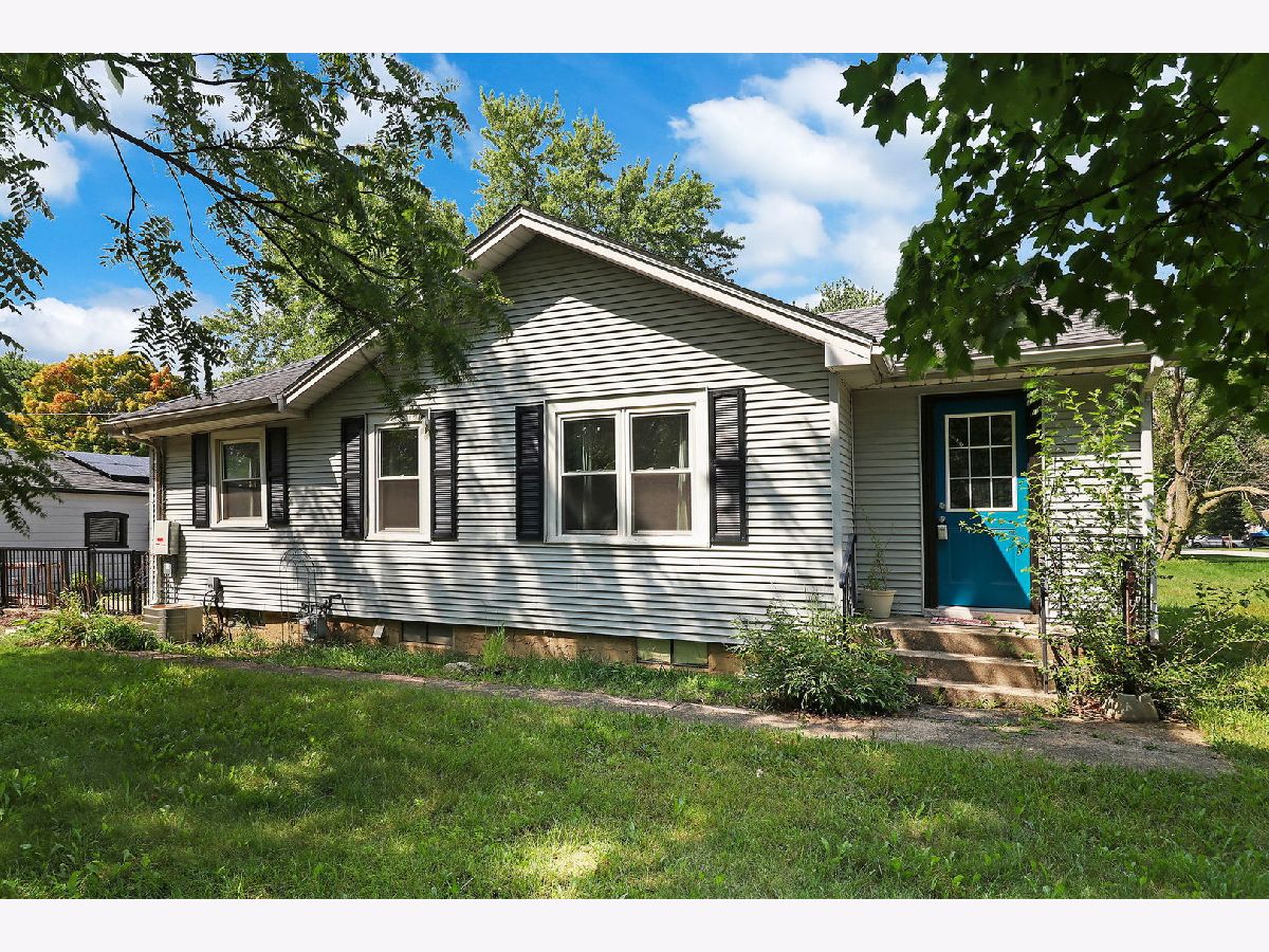Homes Sold Crystal Lake Gardens Crystal Lake Illinois, 390 Charlotte