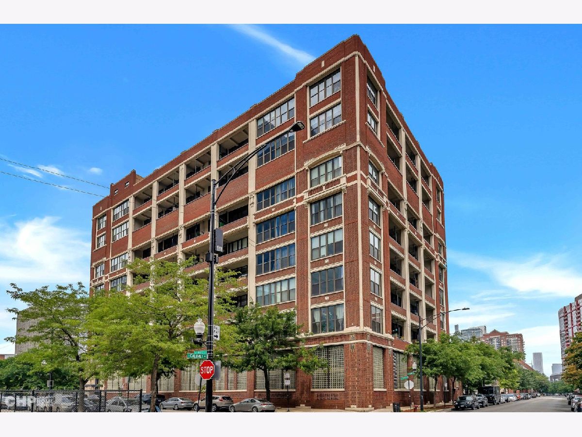 Condominiums Rented Chess Lofts Chicago Illinois, 320 21st