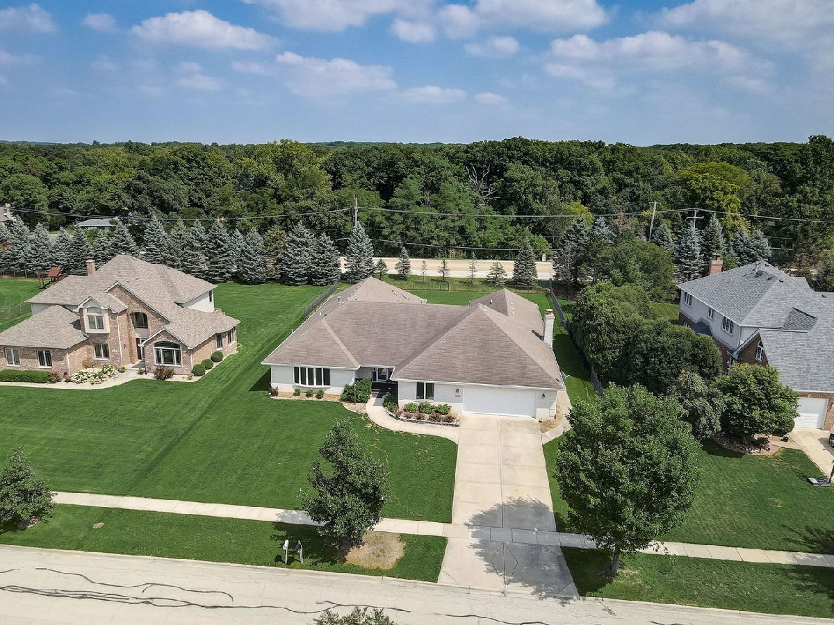 Homes & Condos & Townhomes Sold Old Castle South Mokena Illinois, 20921 Mayfair