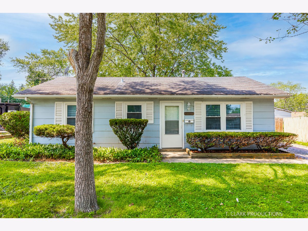 Homes & Condos & Townhomes Sold Raynor Hills Estate Crest Hill Illinois, 1709 Innercircle