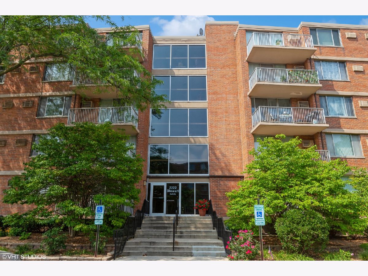 Condominiums Sold Yorktown Green Lombard Illinois, 2222 Stewart