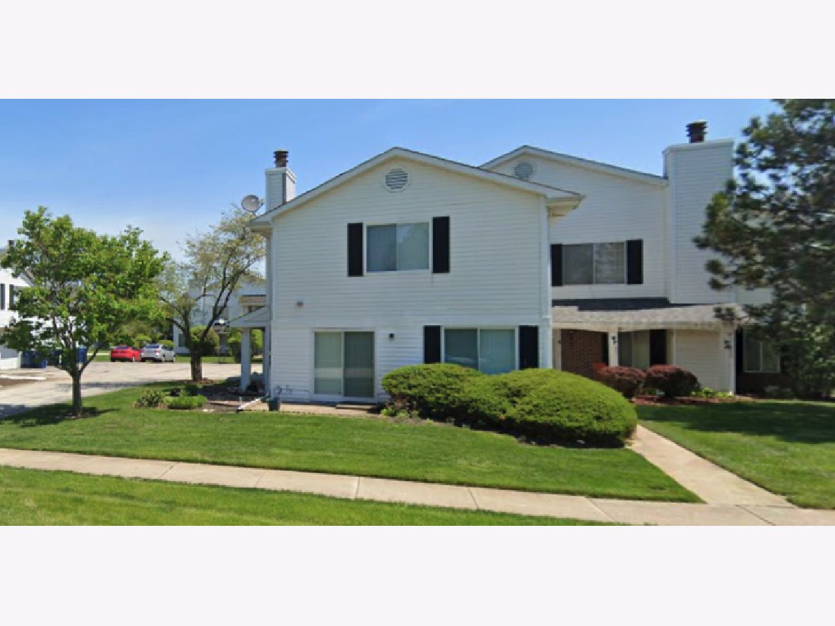 Homes & Townhomes & Condos Rented Creekside Matteson Illinois, 51 Red Barn