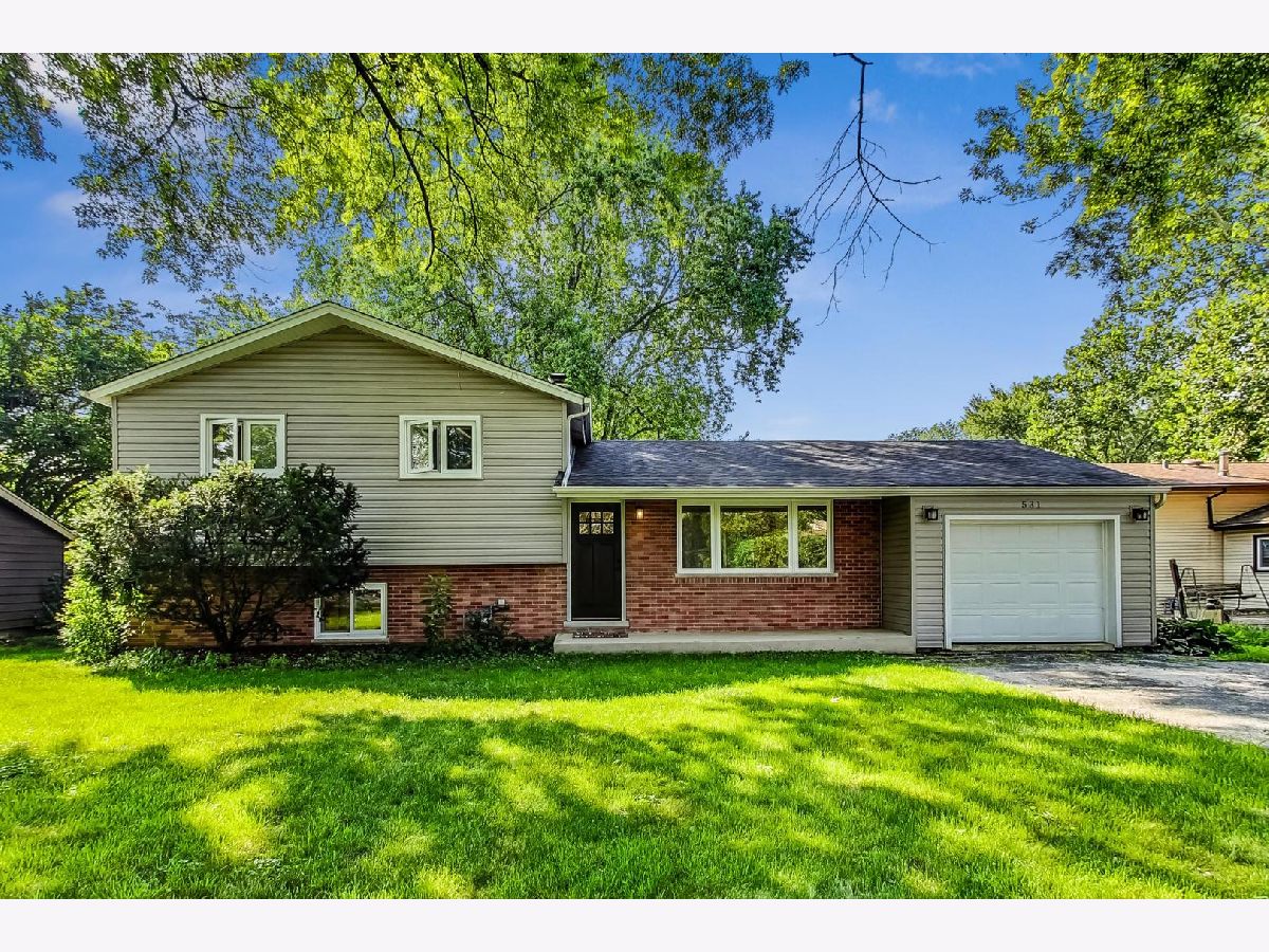 Homes Rented Valley View Glen Ellyn Illinois, 22W531 Burr Oak