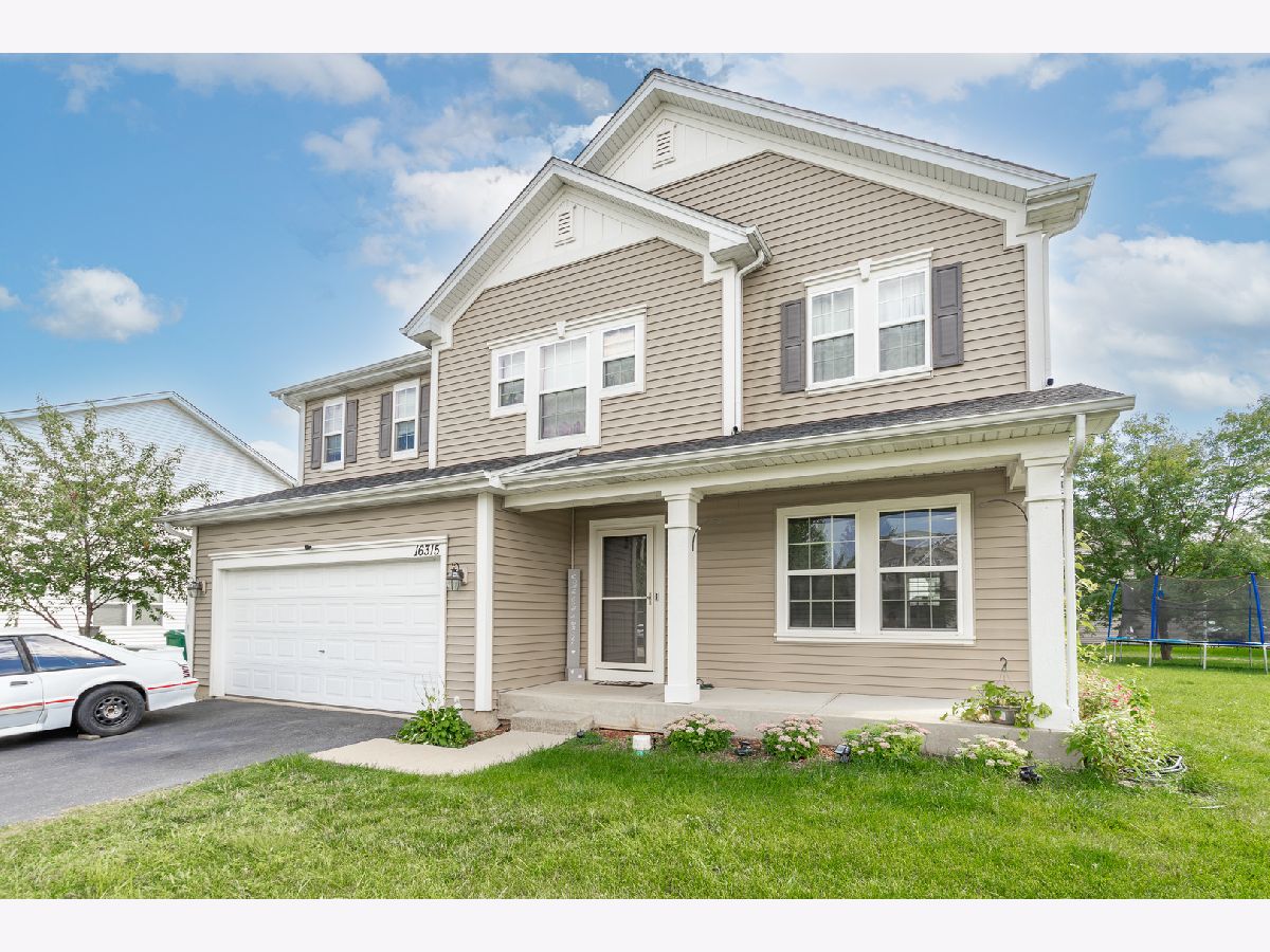 Homes Sold Streams Of Plainfield Plainfield Illinois, 16315 Spring Creek