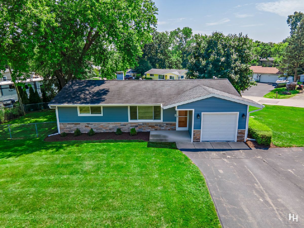 Homes Sold Pistakee Hills Mchenry Illinois, 1007 Meadowlark
