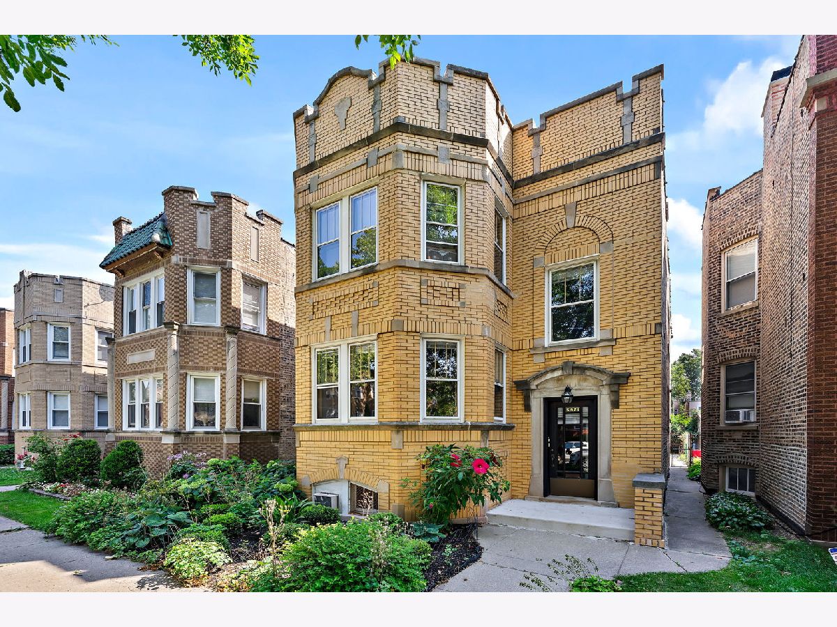 Homes & Condominiums Sold Arcadia Terrace Chicago Illinois, 5921 Maplewood