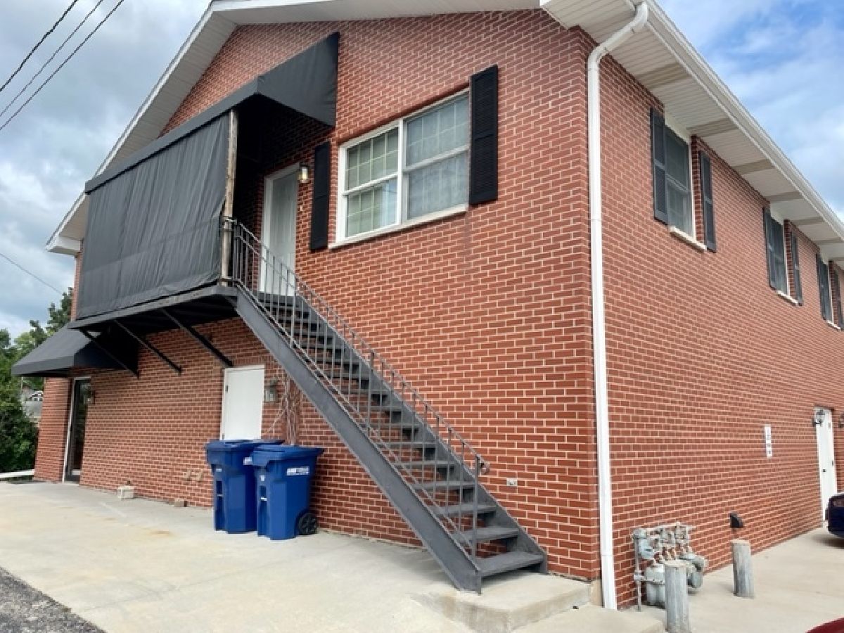  Rented Hinckley Illinois, 141 Maple