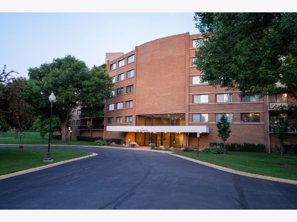 Condominiums Sold Bar Harbour Schaumburg Illinois, 15 Bar Harbour