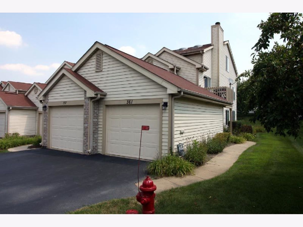 Townhomes & Condos Rented Buttercreek Hoffman Estates Illinois, 361 Grissom