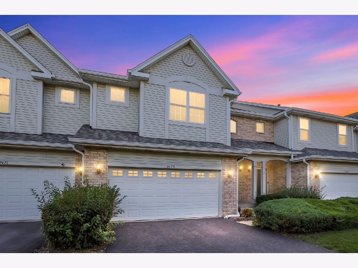 Townhomes & Condos Sold Waterfall Glen Darien Illinois, 9473 Waterfall Glen