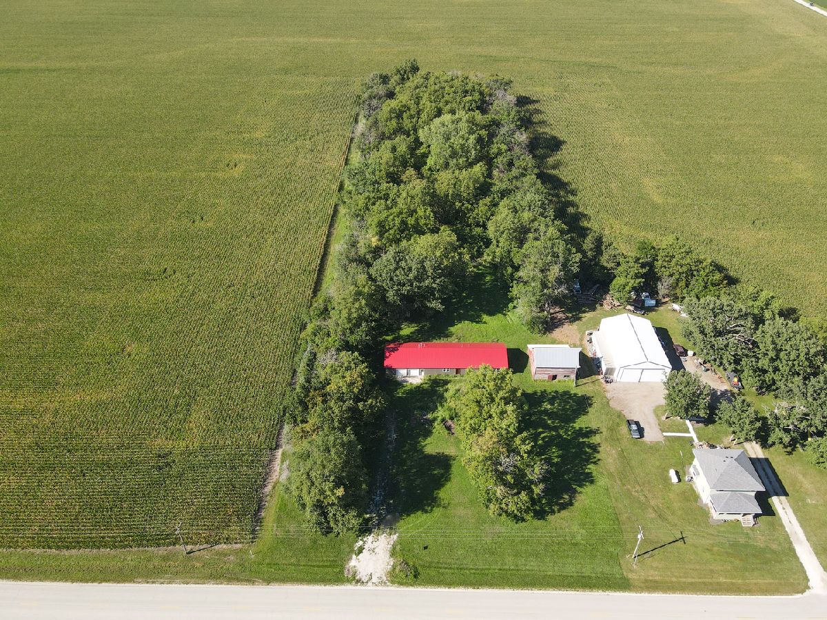  Sold Melvin Illinois, 880 E 1200 N