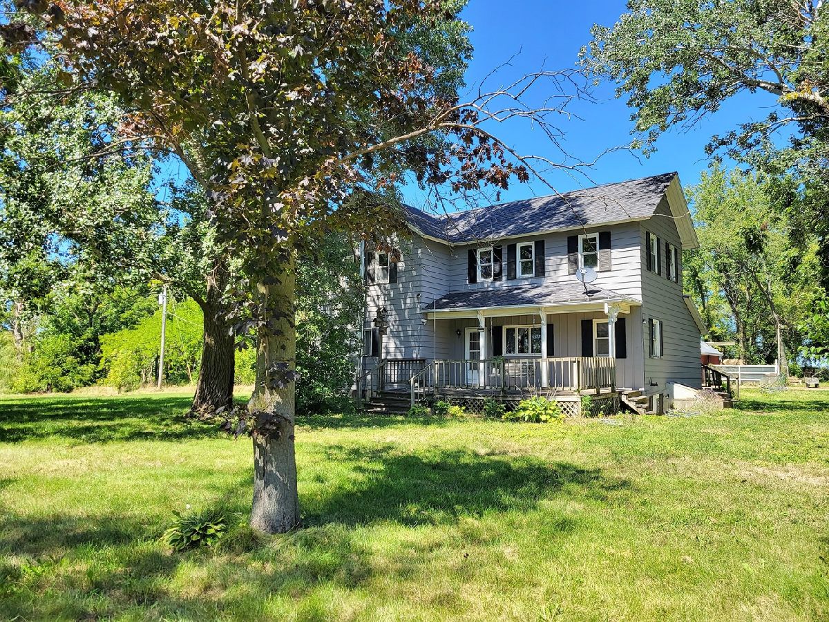  Sold Lee Illinois, 1426 Paw Paw